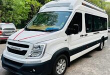 Planning Group Travel in Mumbai: Is a 17-Seater Vehicle the Right Choice?