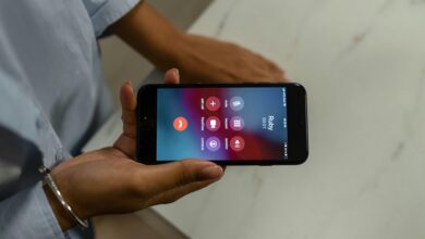 contact insight revealing caller signals