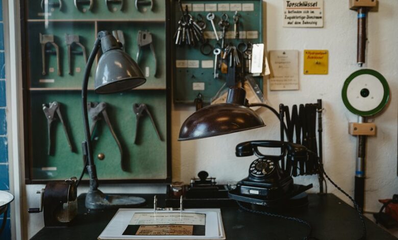 contact insight revealing phone tools