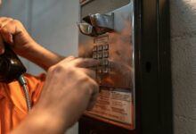 signal logic start unlock caller